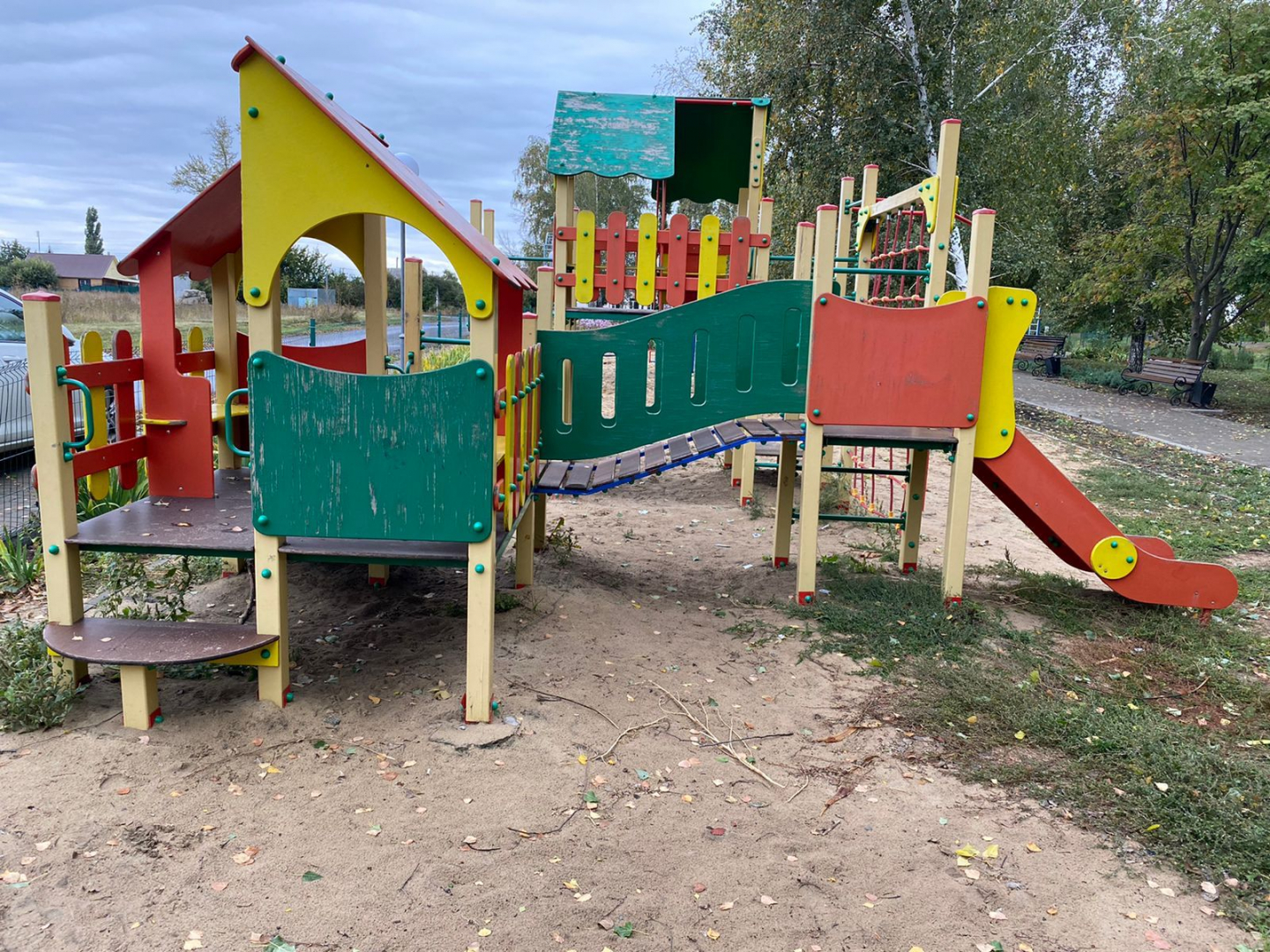 В Воронеже субподрядчик сэкономил на детской площадке и стал фигурантом уголовного дела