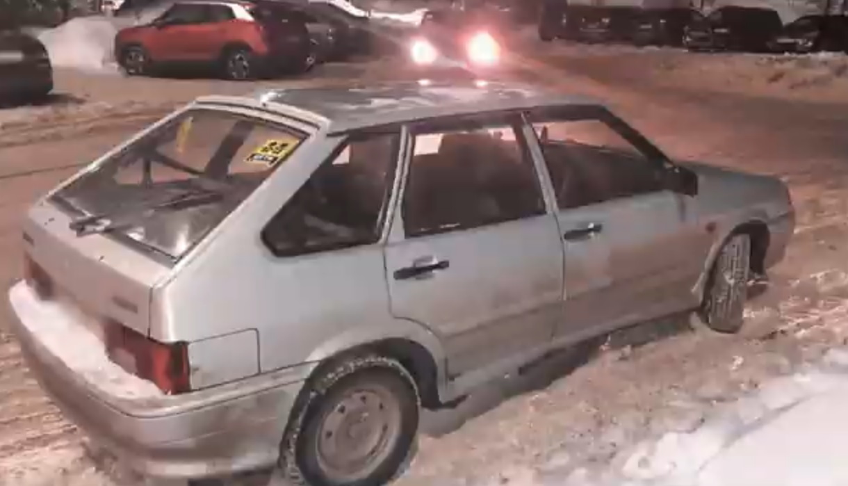 За нарушение правил дорожного движения автолюбитель привлечен к ответственности