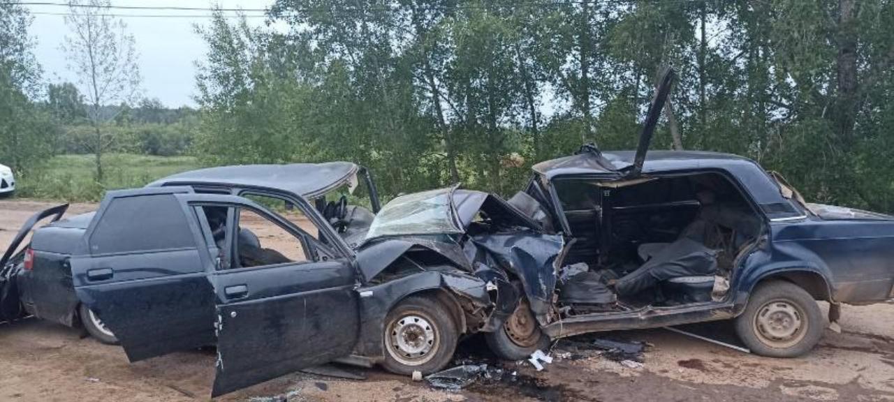Пермские полицейские выясняют обстоятельства ДТП, в котором пострадали шесть человек