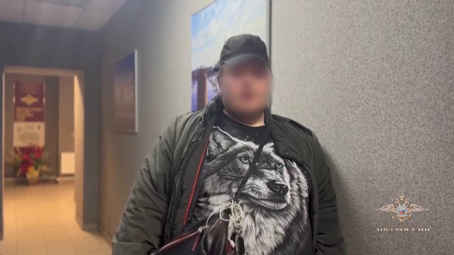 В Санкт-Петербурге сотрудники Госавтоинспекции привлекли к ответственности водителя электроскутера, который перевозил на заднем сиденье своих малолетних детей