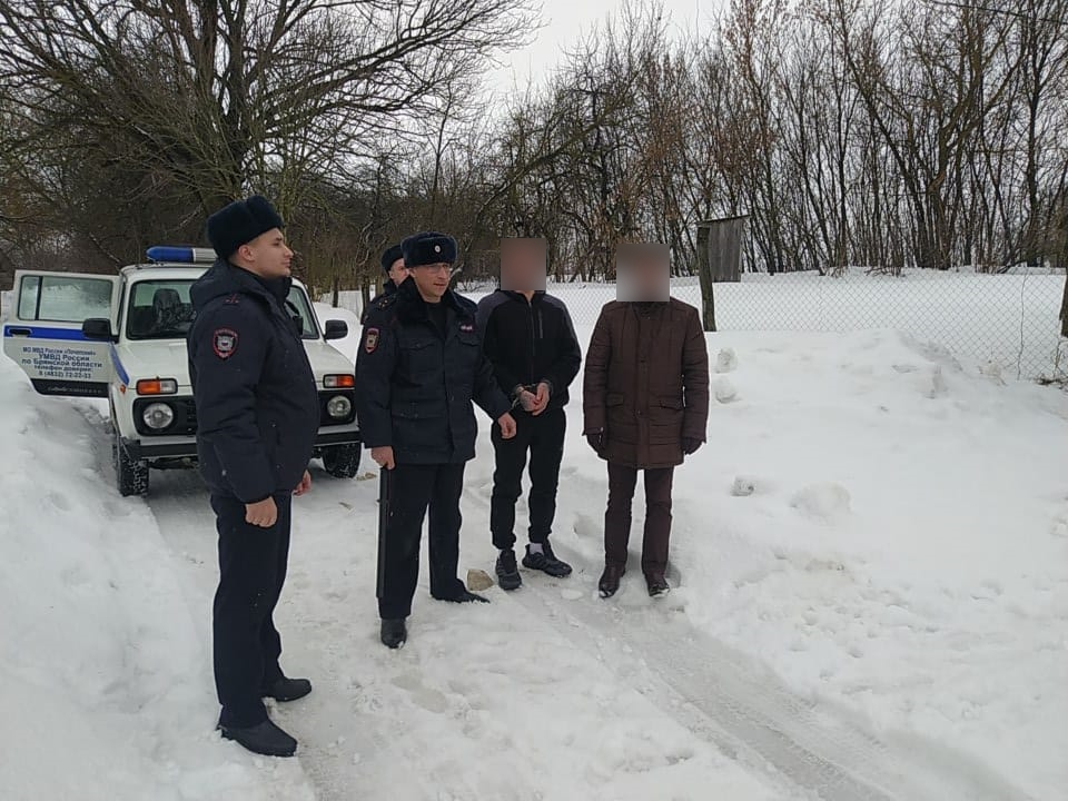 Брянской полицией задержан налётчик, напавший на пенсионерку в её доме и похитивший 120 тысяч рублей