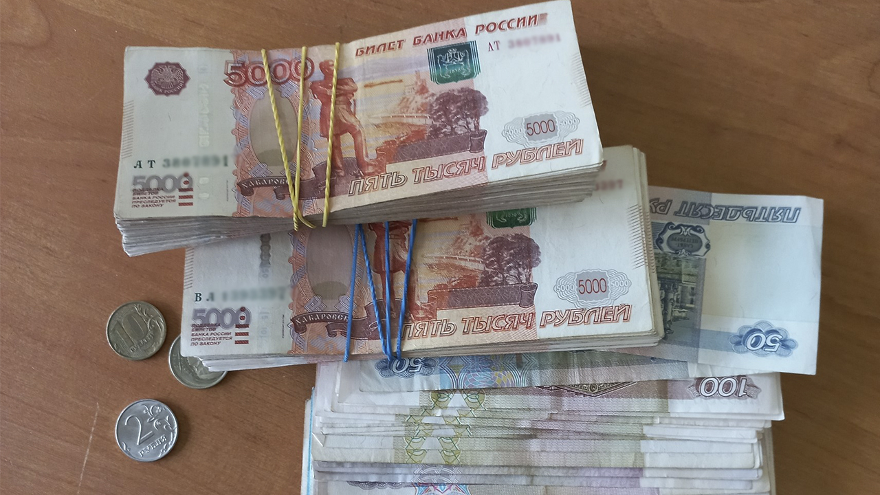 За аферы на 67 млн рублей и неправомерный оборот средств платежей осудят жительницу Мордовии