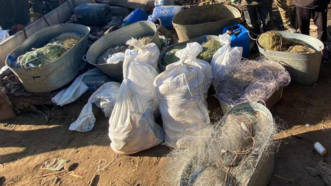 У задержанного в Астраханской области за незаконный вылов рыбы мужчины полицейские нашли наркотики