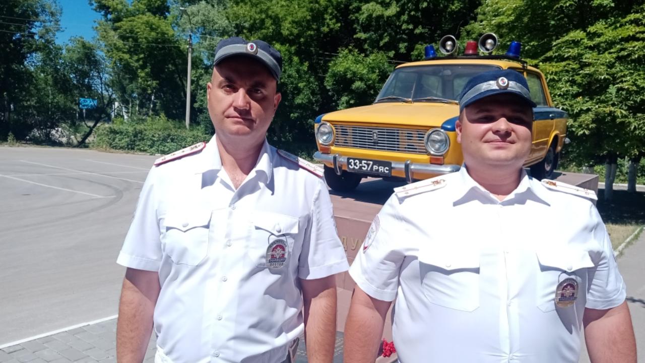 В Рязани сотрудники ГИБДД оперативно доставили в больницу двухлетнего ребёнка