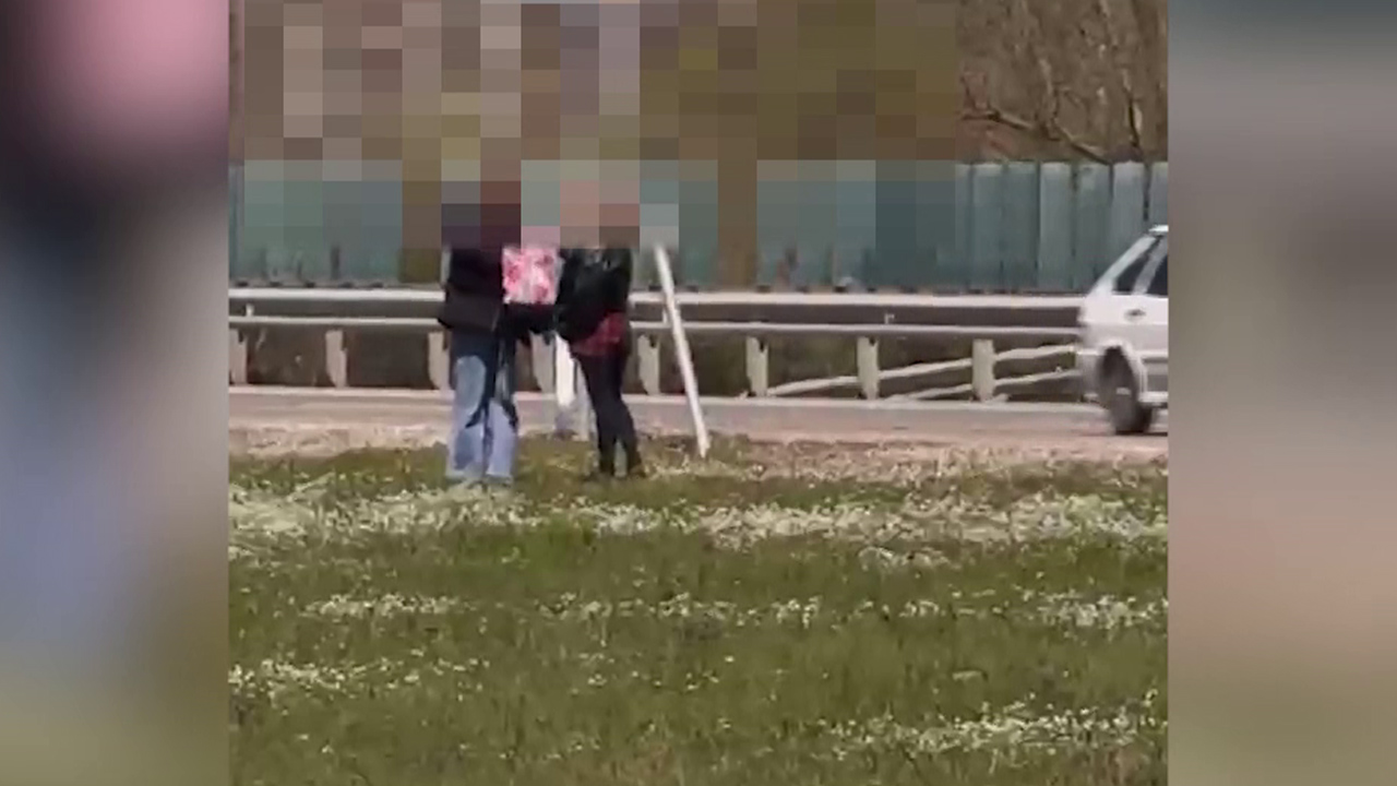 В Майкопе полиция пресекла хищение 3,3 млн рублей у горожанки, устроив засаду для пособницы мошенников