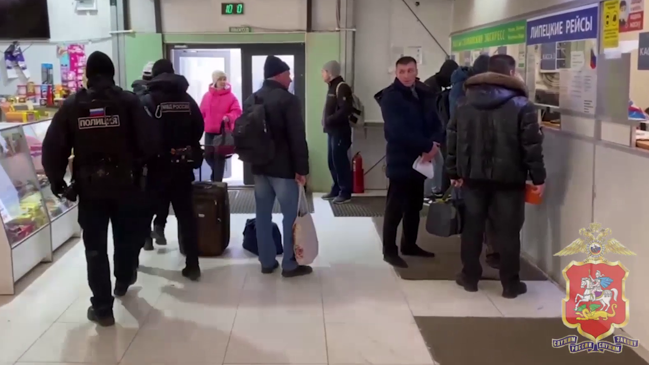 В подмосковных Люберцах полицейские провели рейды по соблюдению миграционного законодательства