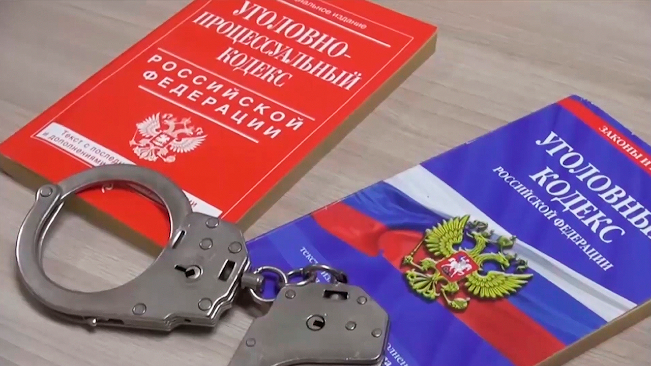 В Мурманской области осужден владелец подпольной нарколаборатории, занимавшийся переделкой оружия