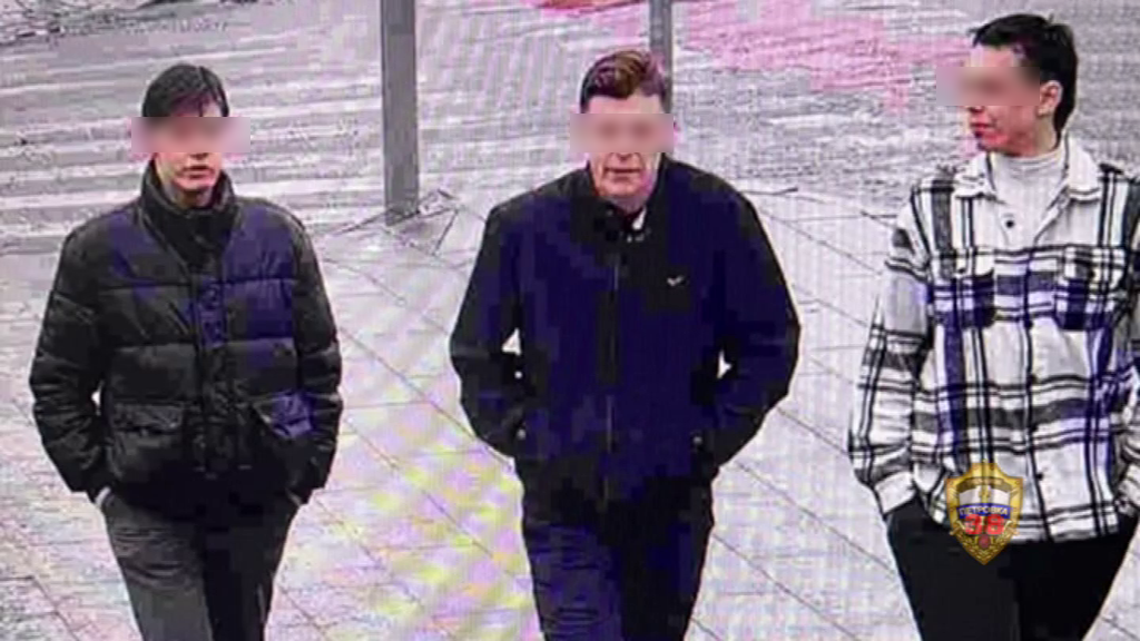 Троих юношей, подозреваемых в убийстве ровесника в арендованной квартире, задержала полиция Москвы
