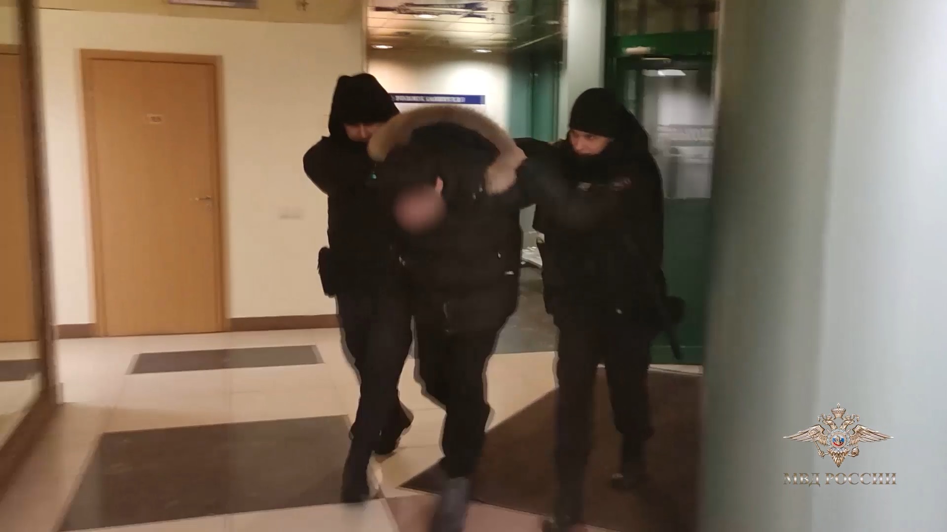 Ирина Волк: В Москве полицейские задержали подозреваемого в мошенничестве в отношении участников СВО