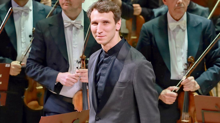 Арсентий Ткаченко: «Признание зрителя зависит от каждого из нас»