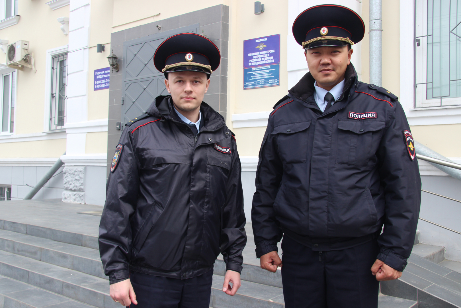 Полицейские Магадана пресекли противоправные действия нетрезвой женщины-водителя и её спутника