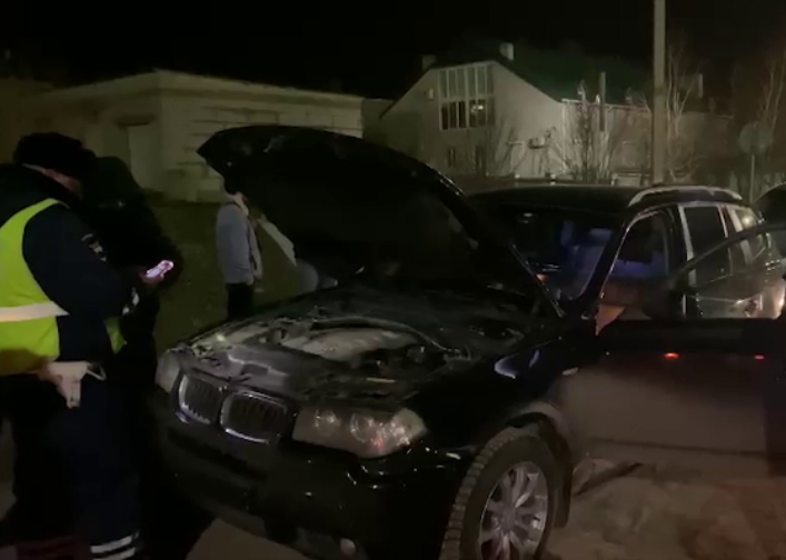 В Волгограде задержан подросток, нарушивший ПДД и скрывавшийся на машине матери от автоинспекторов