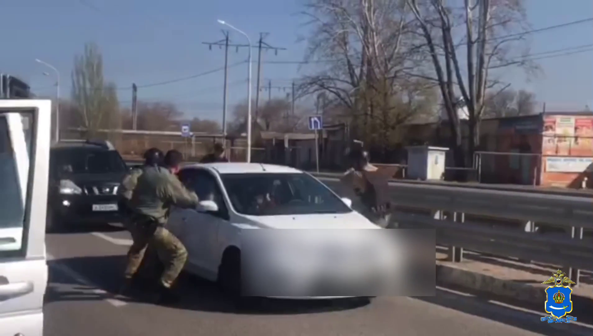 Астраханская полиция задержала предполагаемых организатора и троих участников онлайн-наркомаркета