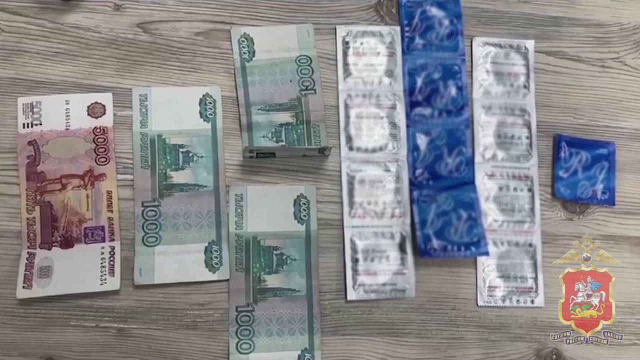 В бане в городе Яхроме подмосковные полицейские ликвидировали притон для занятия проституцией