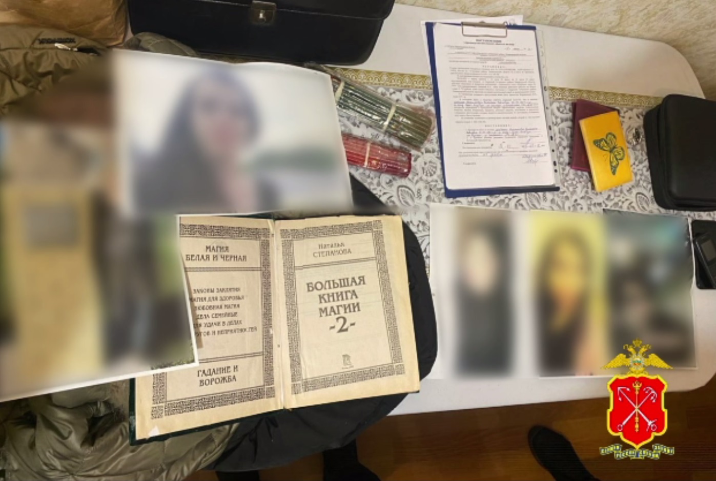 Задержанная за кражу у пенсионерки кошелька жительница Ленобласти подозревается в мошенничестве