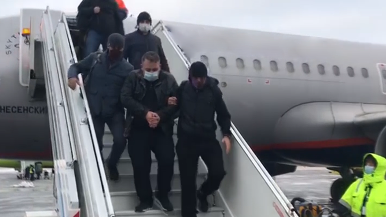 МВД России публикует видео задержания предполагаемого заказчика убийства красноярского журналиста