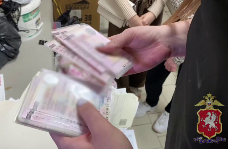 В Севастополе полиция расследует уголовное дело в отношении серийного автоафериста