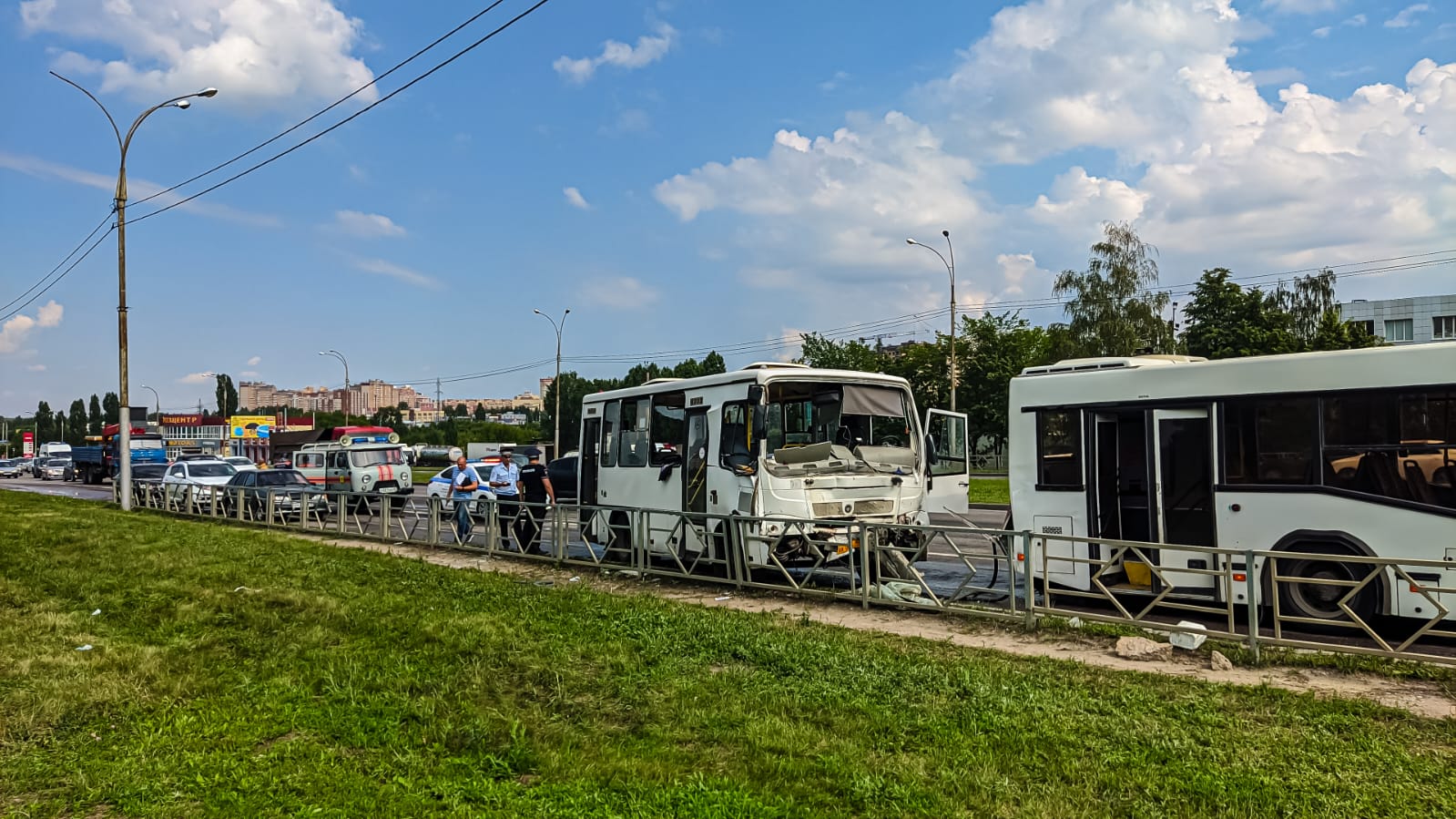 В Липецке произошло ДТП с участием двух пассажирских автобусов