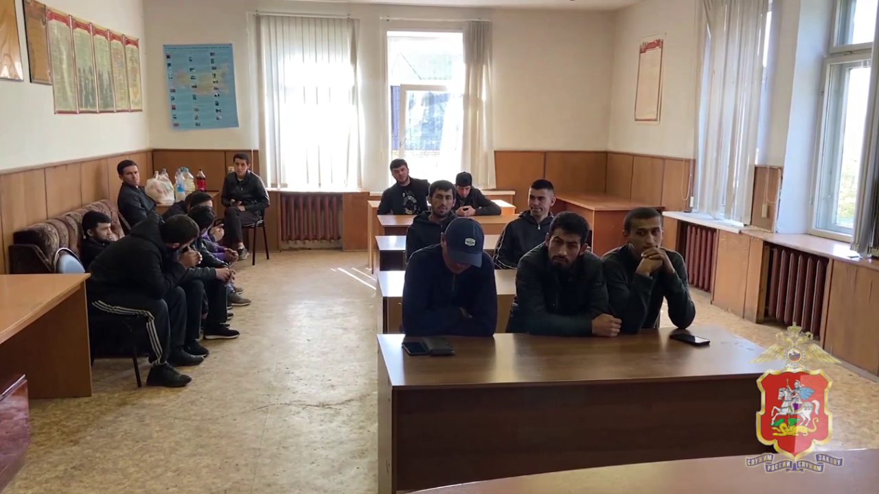 В Подмосковье полицейские выявили 62 иностранца, нарушивших миграционное законодательство