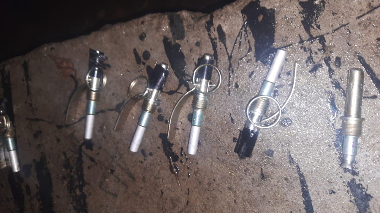 Пенсионер из Хабаровского края подозревается полицией в незаконном хранении запалов для гранат