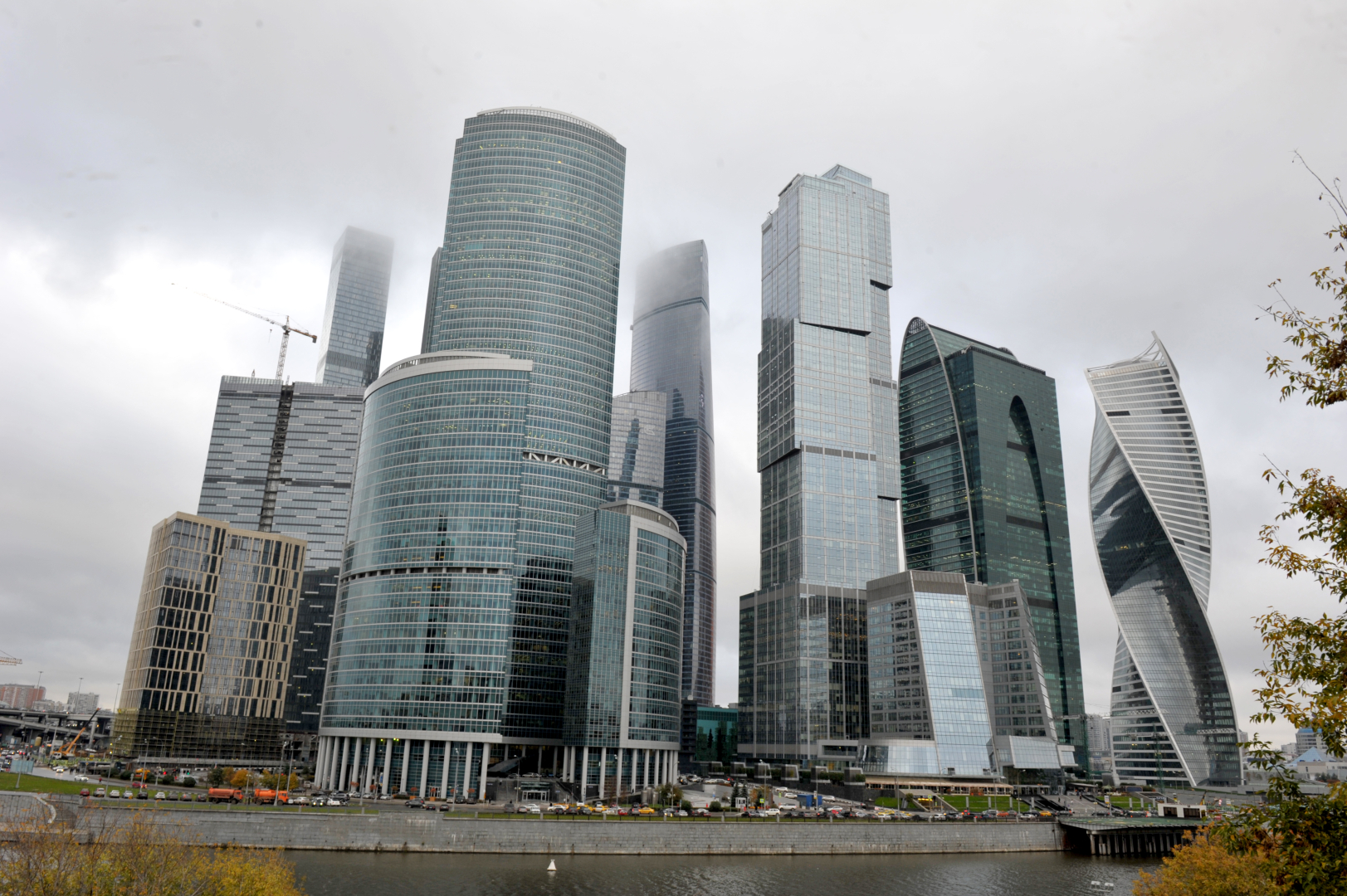 Сотрудники МВД России и ФСБ России перекрыли каналы вывода за рубеж средств, полученных в результате кибермошенничества