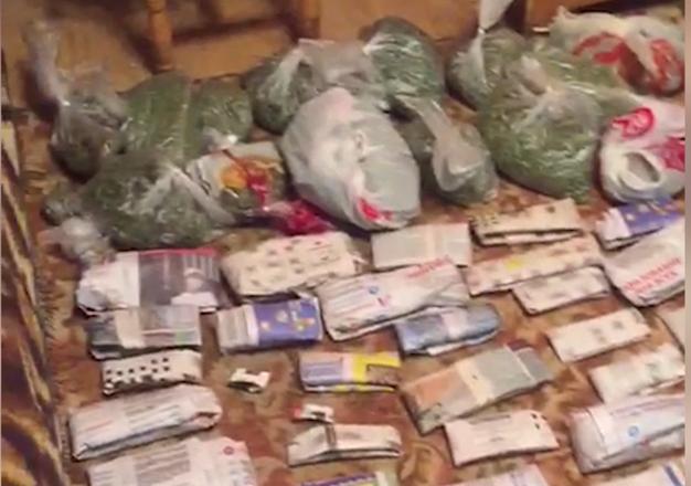 Около 10 килограмм марихуаны изъяли липецкие наркополицейские из частного дома местного жителя