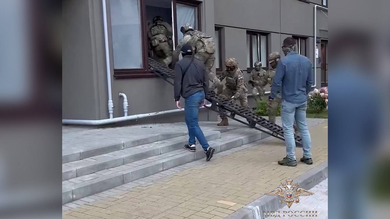 Ирина Волк: Калининградскими полицейскими задержаны подозреваемые в совершении серии заказных поджогов