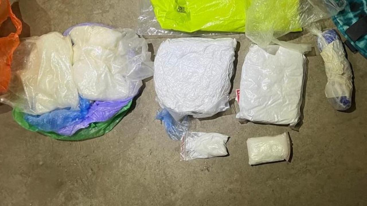 Участковые уполномоченные полиции задержали в Уфе наркосбытчика и изъяли у него свыше 6 кг мефедрона
