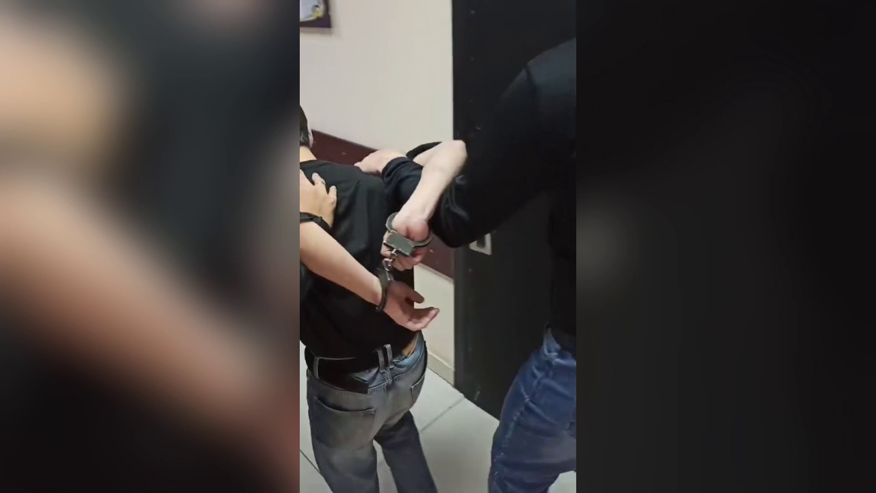 Полиция уличила 18-летнего жителя Москвы в хищении для аферистов у четырёх пенсионеров 5,4 млн рублей