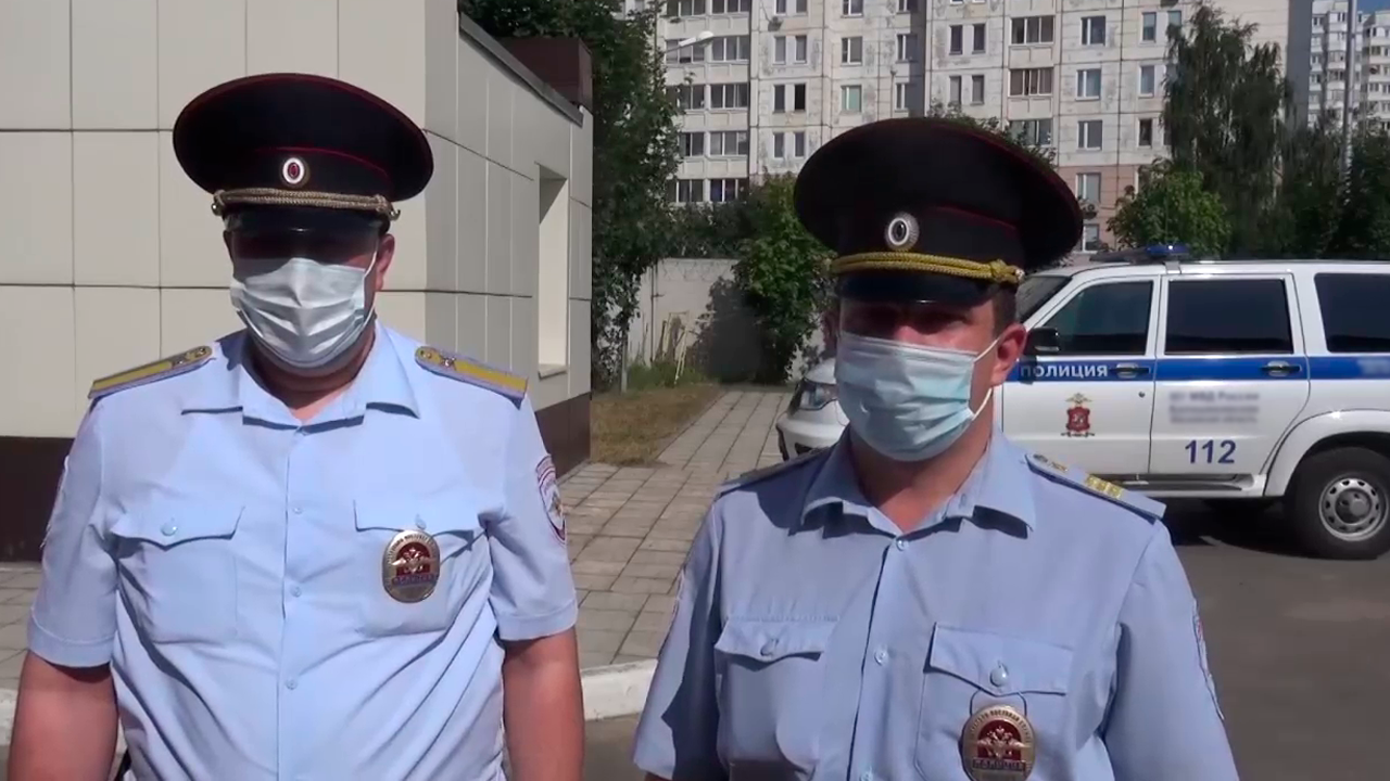 В Подмосковье полицейские сопроводили автомобиль с ребёнком, которому требовалась медпомощь