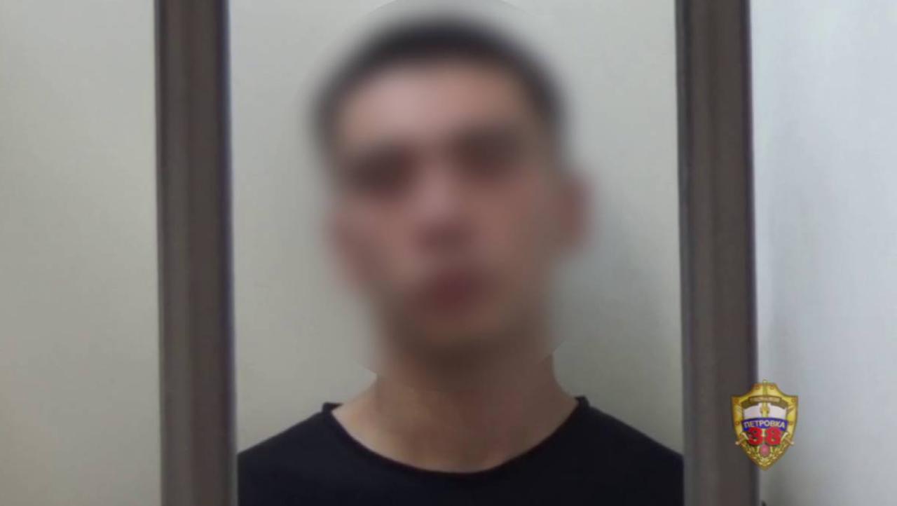 Полицией Москвы по подозрению в совершении разбоя задержан мигрант, ограбивший своего земляка
