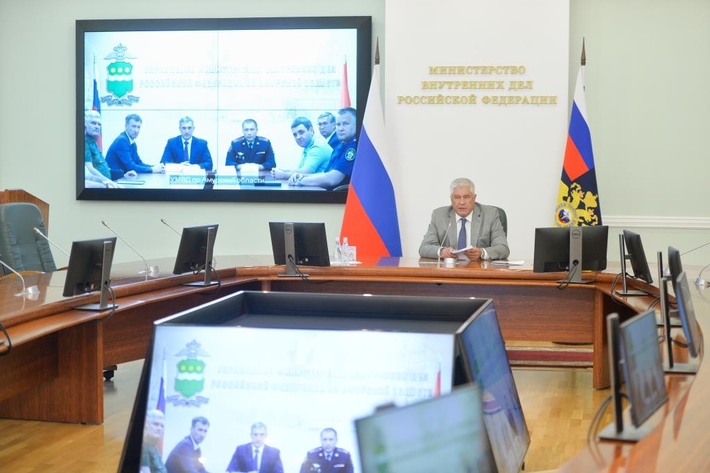 Владимир Колокольцев представил нового руководителя УМВД России по Амурской области