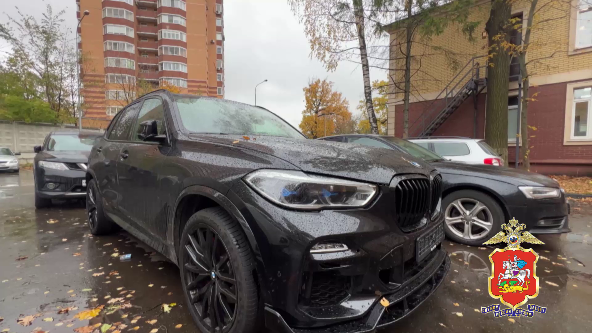 В Подмосковье полицейские вернули владелице похищенную иномарку стоимостью около 9 млн рублей