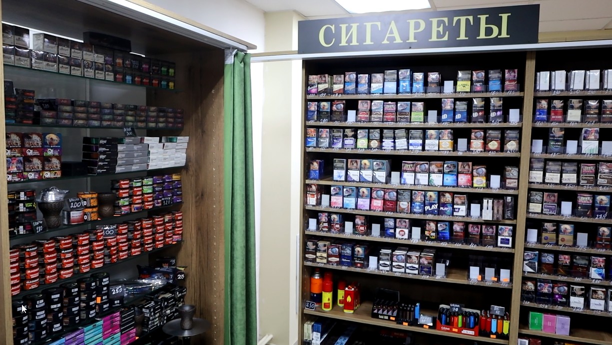 Тамбовские полицейские изъяли из сети табачных магазинов нелегальную продукцию на 40 млн рублей