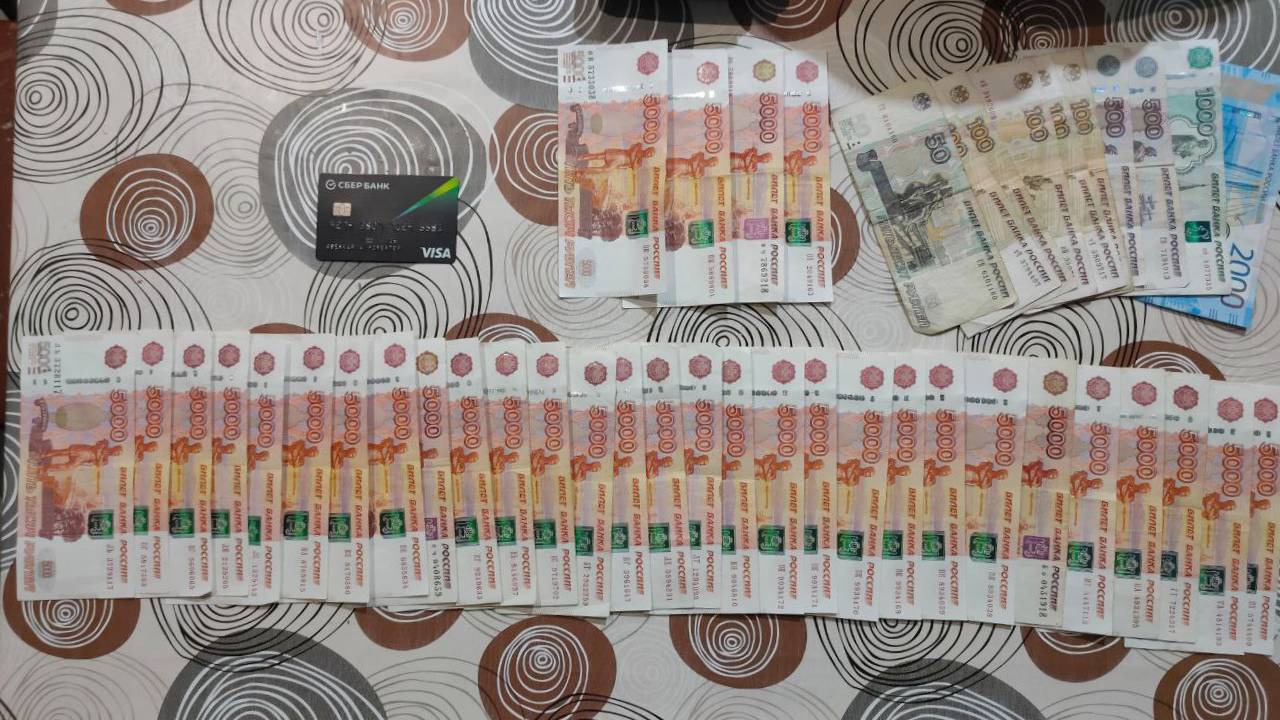 За организацию занятия проституцией в саунах и оборот средств платежей осудят четырёх жителей Сахалина