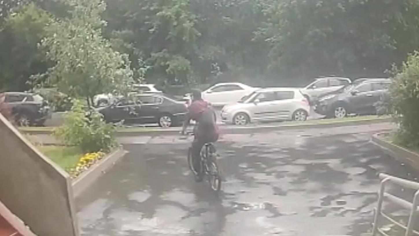 Полицейские Западного округа Москвы задержали подозреваемого в краже трёх велосипедов