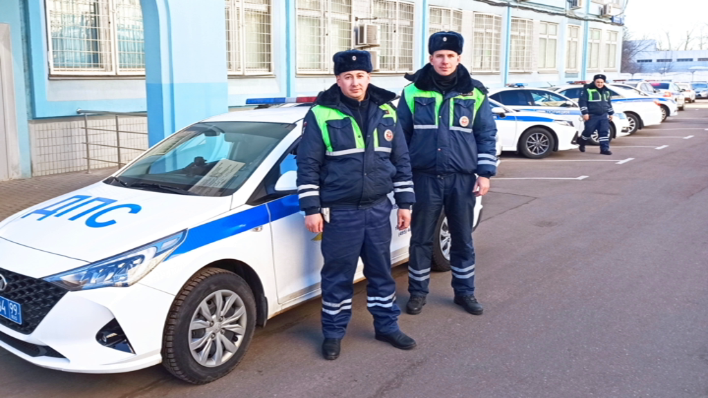 Сотрудники ГИБДД Москвы разыскали пропавшего 12-летнего мальчика