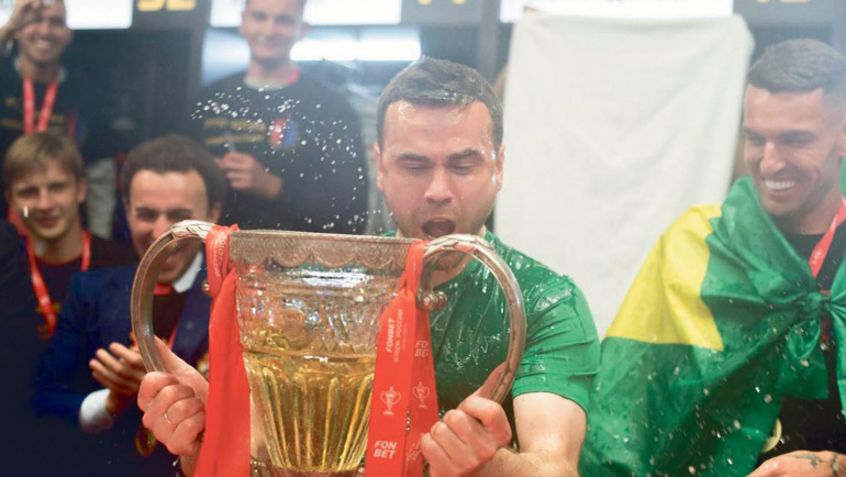 Игорь Акинфеев: «Важно любить своё дело душой».