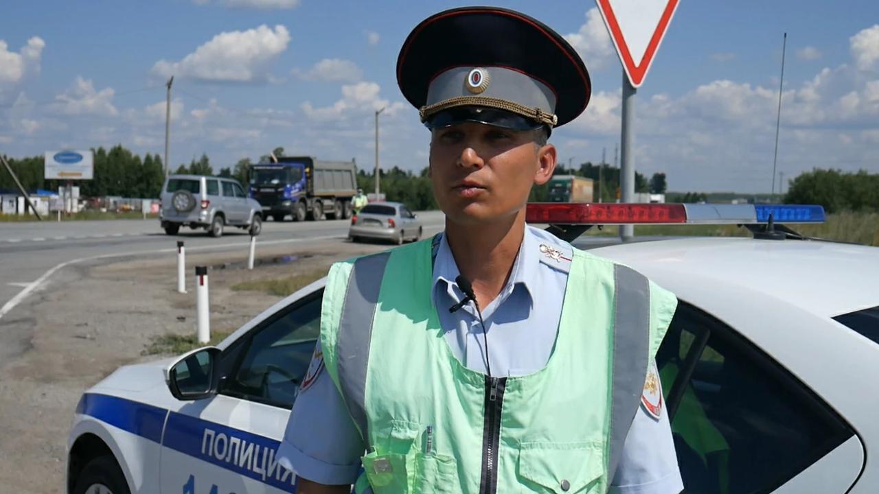 Автоинспекторы оперативно доставили в больницу ребёнка, находившегося в бессознательном состоянии
