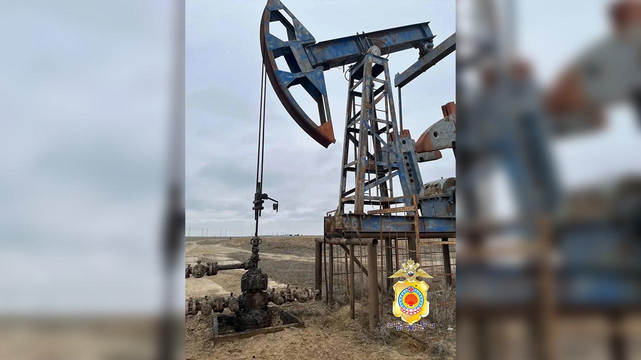 Полицейские Калмыкии пресекли криминальный семейный подряд по добыче и реализации сырой нефти