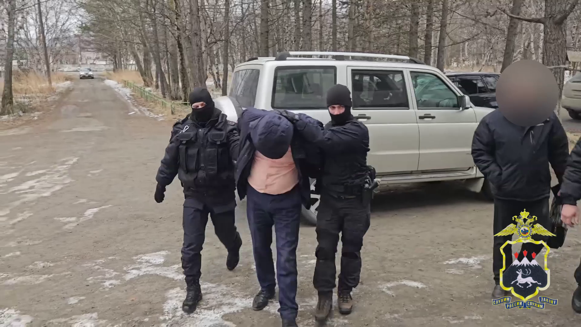 Директор акционерного общества подозревается полицией Камчатки в хищении модульного здания