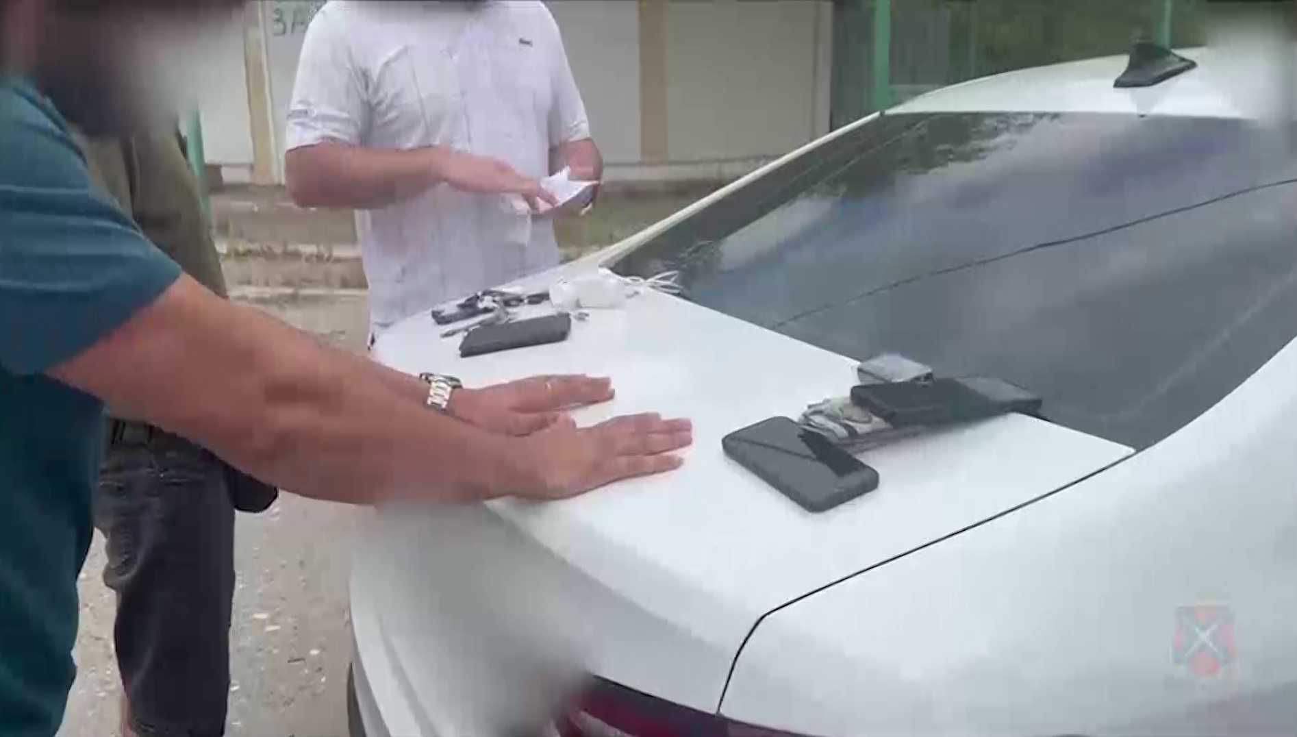 Полицейские Волгограда задержали лидера и членов группы, снабжавших область сигаретами без акцизов