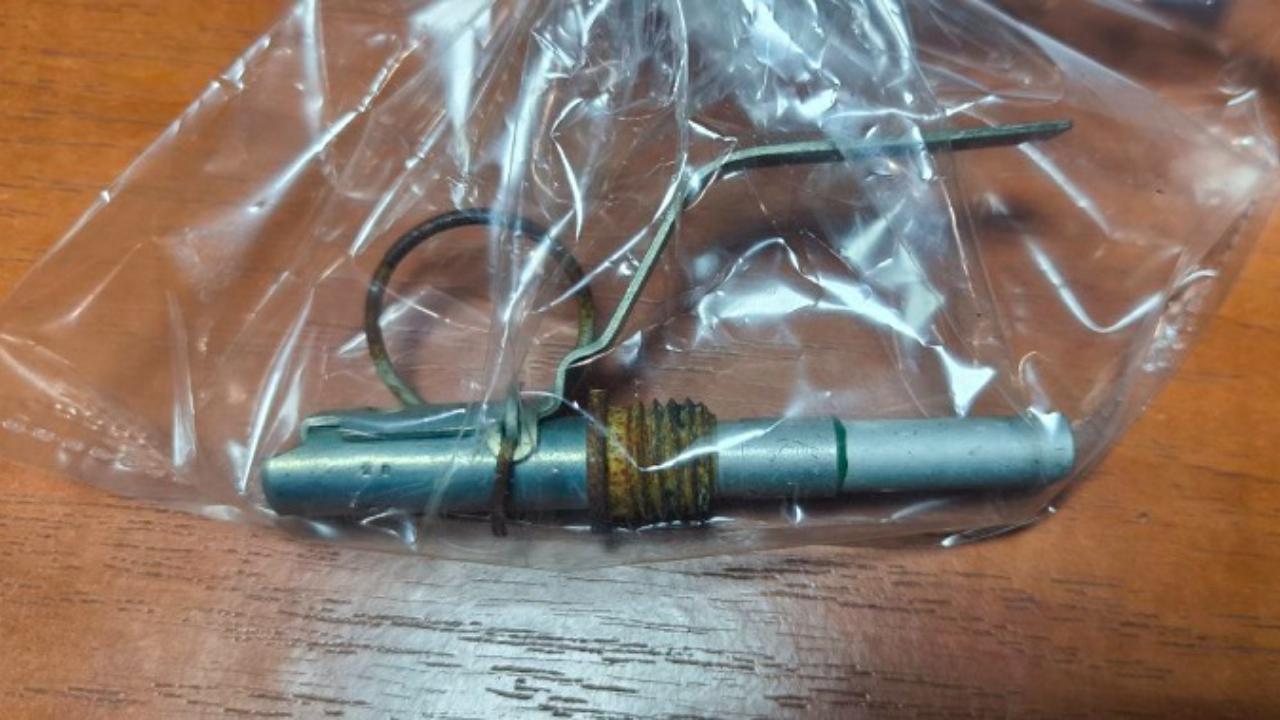 В ЛНР транспортные полицейские задержали мужчину, угрожавшего убийством дежурной по станции Изотово