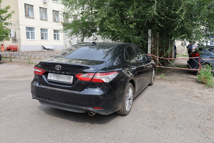 В Тамбове двое друзей стали фигурантами уголовного дела о вымогательстве денег и автомобиля у знакомого
