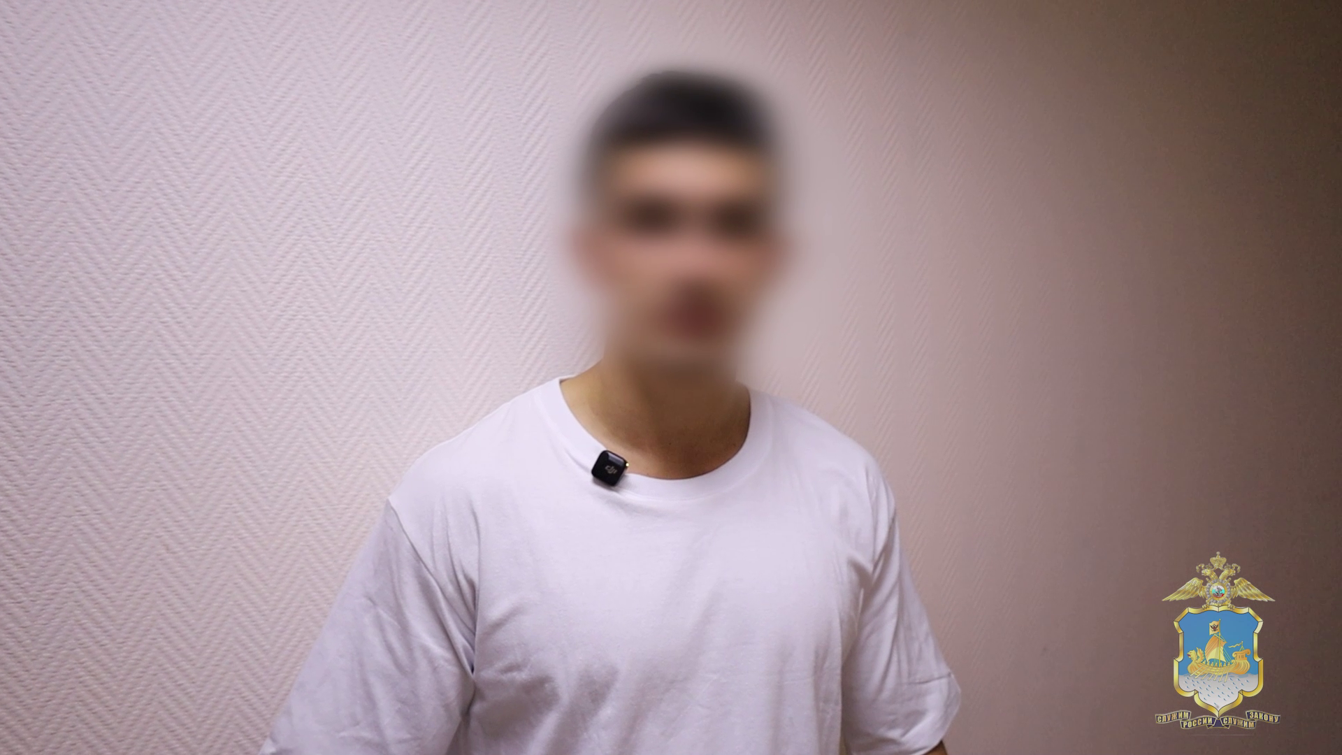 Костромская полиция привлекла к ответственности юношу, делавшего граффити с рекламой наркошопов
