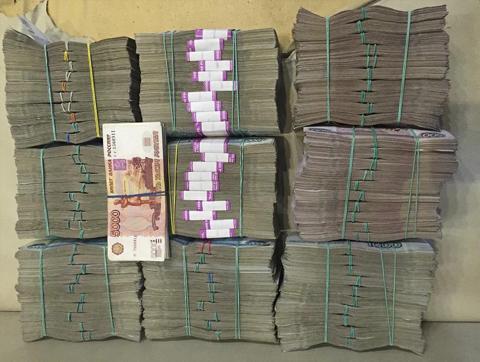 Жители Тамбова осуждены за незаконную банковскую деятельность с оборотом более 160 млн рублей