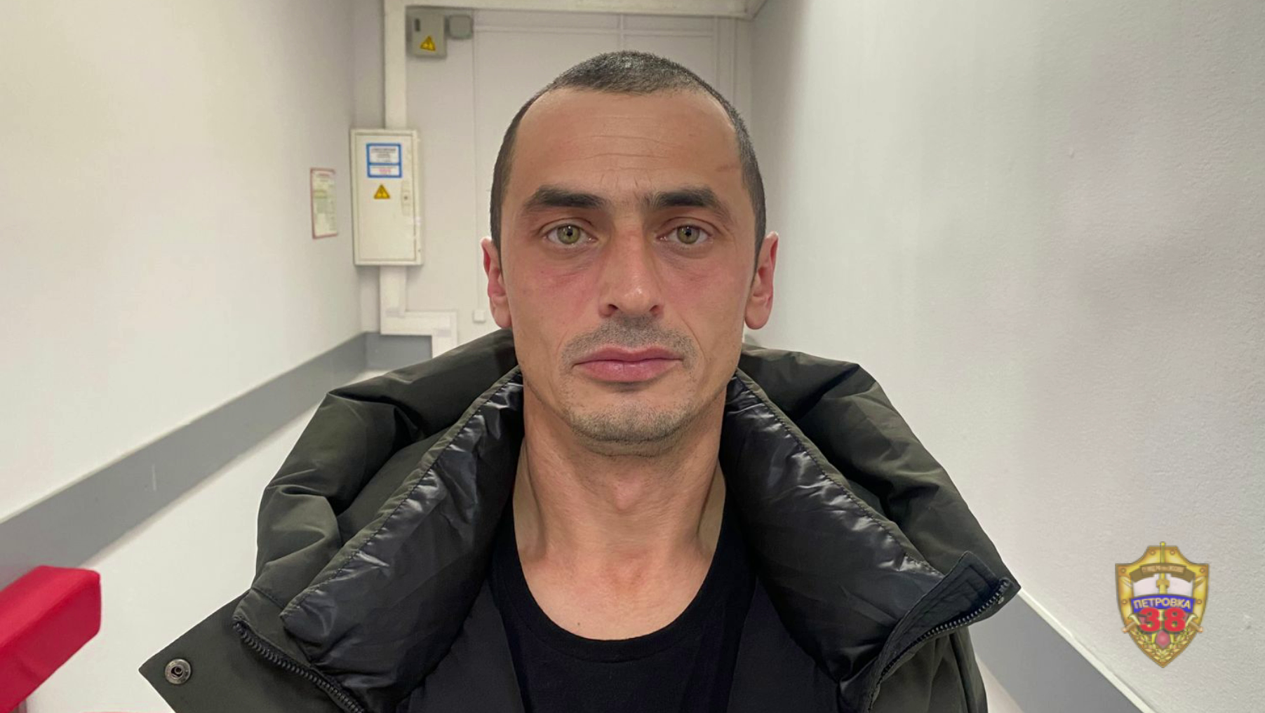 Налётчик, открыто похитивший у пенсионерки сумку с деньгами, задержан столичными полицейскими