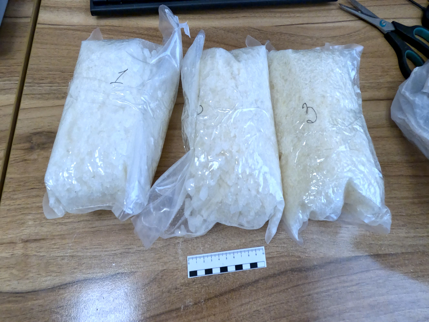 Полицией задержан наркокурьер, забравший из схрона в лесу в подмосковном Подольске 3 кг «синтетики»