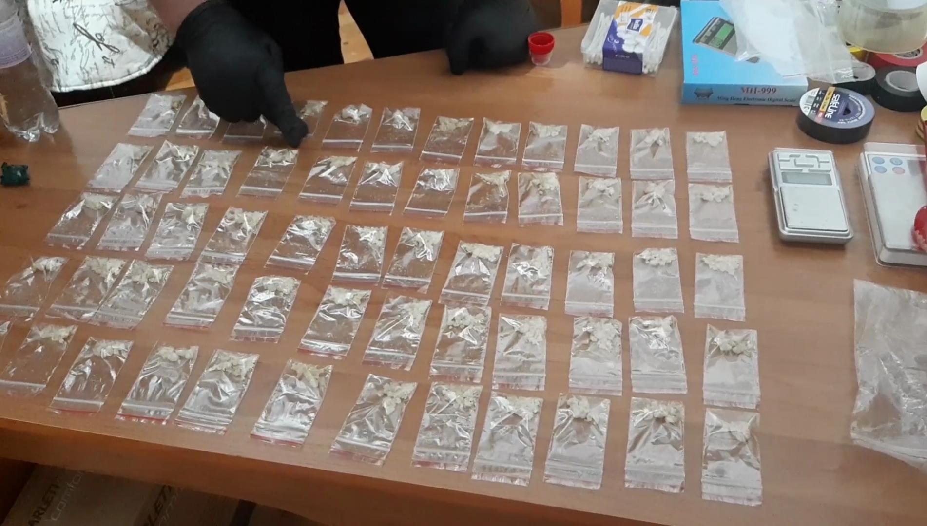 Полицейские Новороссийска задержали подозреваемого в незаконном обороте наркотиков