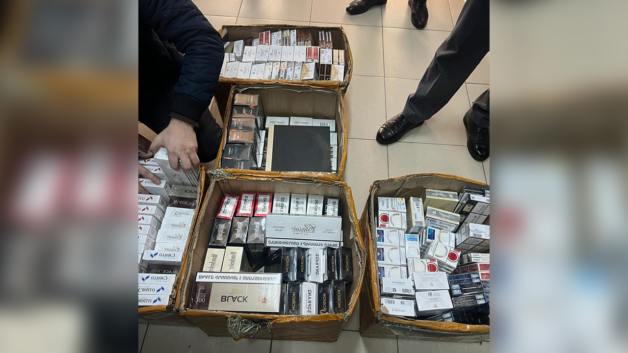 В Ингушетии полицейские изъяли свыше 2 тысяч пачек немаркированных сигарет